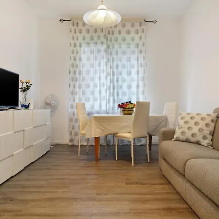 House Il Glicine - Pet Friendly Apartment